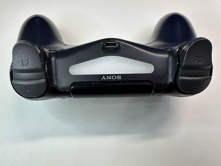 Объявление Sony DualShock 4 V2 Black (9870357) Б/У