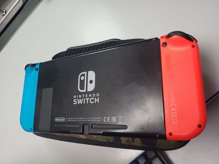 Nintendo switch Код:01-200759878. Изображение 7