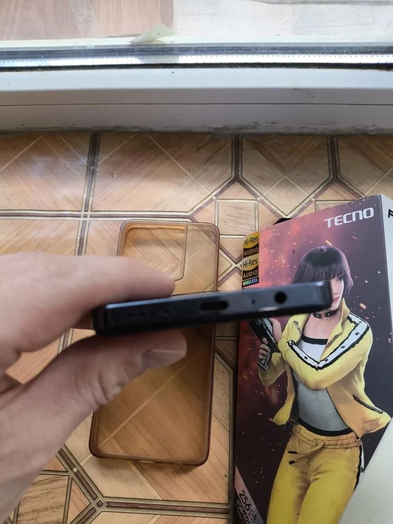 Купити Tecno Pova 5 (8.256Гб) Б/У
