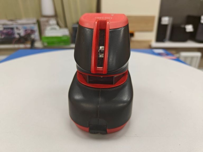 Дешево Leica lino l2g+ з ломбарду