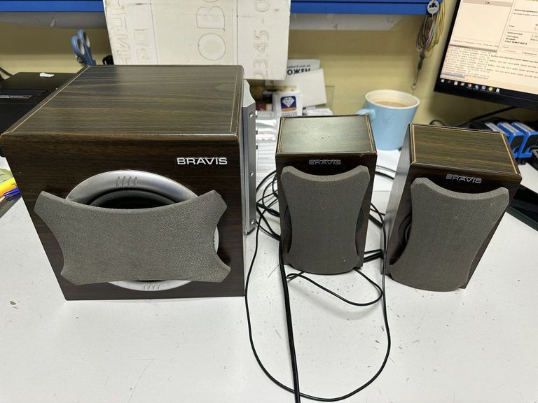 Дешево Bravis u15 з ломбарду