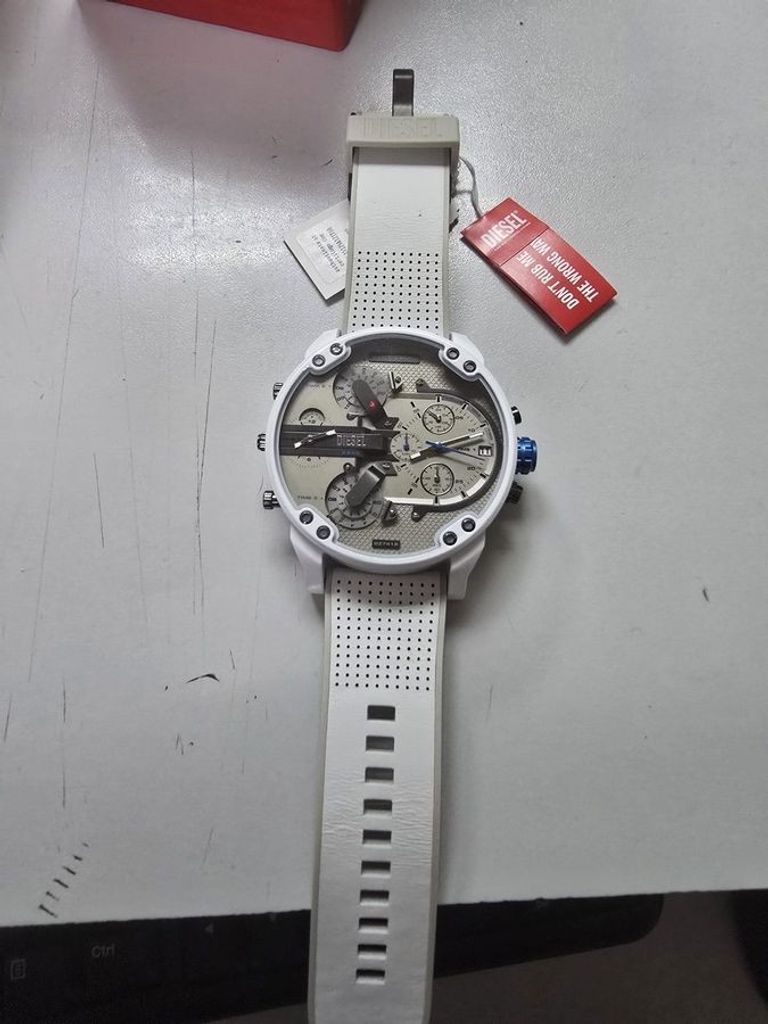 Дешиво Diesel dz-7419 с ломбарда