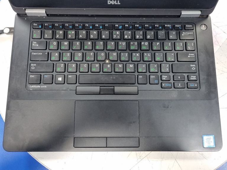 Дешево Dell 14/core i5 6300u ddr3/16gb ddr3/hdd *відсутній/ssd 128 gb/*інтегрована з ломбарду