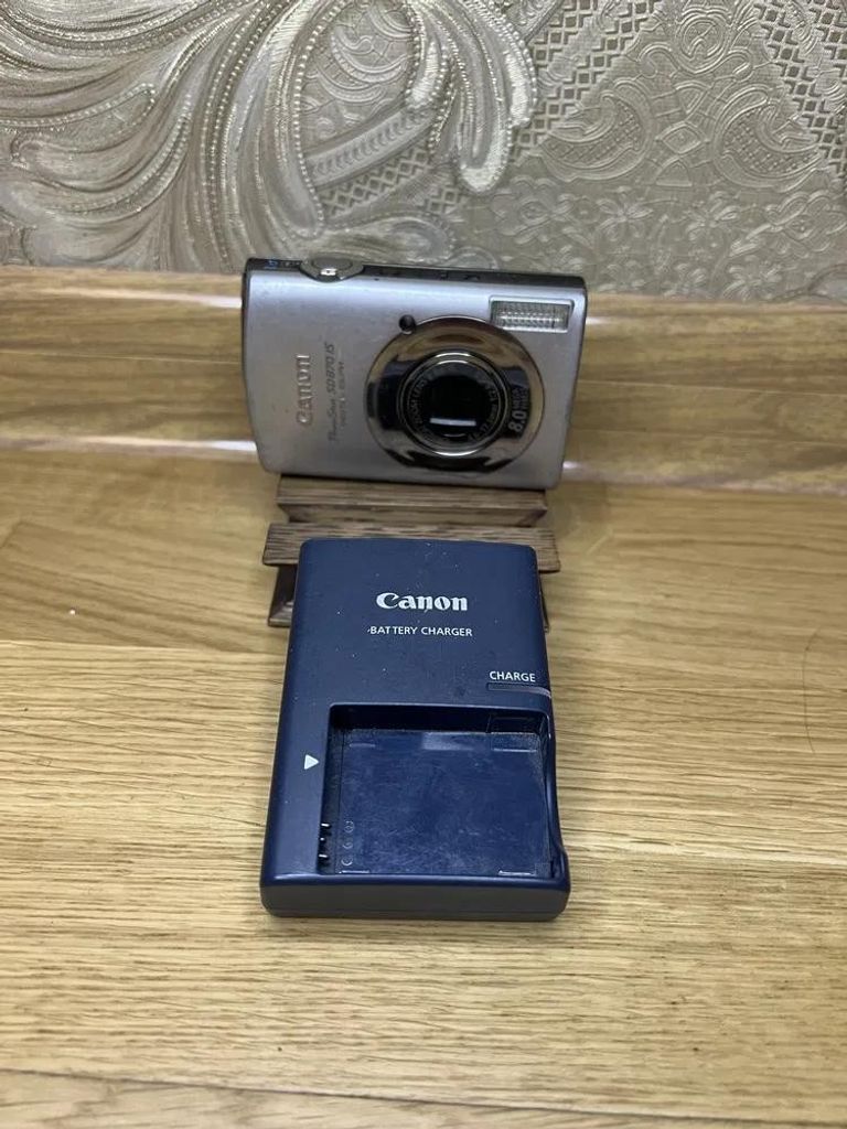 Купить Canon PowerShot SD870 IS Silver Б/У