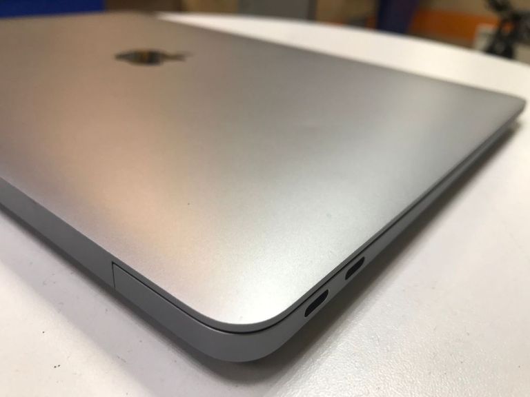 Apple macbook air 13" 2020 a2179 core i3 1,1ghz/ram8gb/ssd256gb/intel iris plus graphics Код:01-200803670. Зображення 12