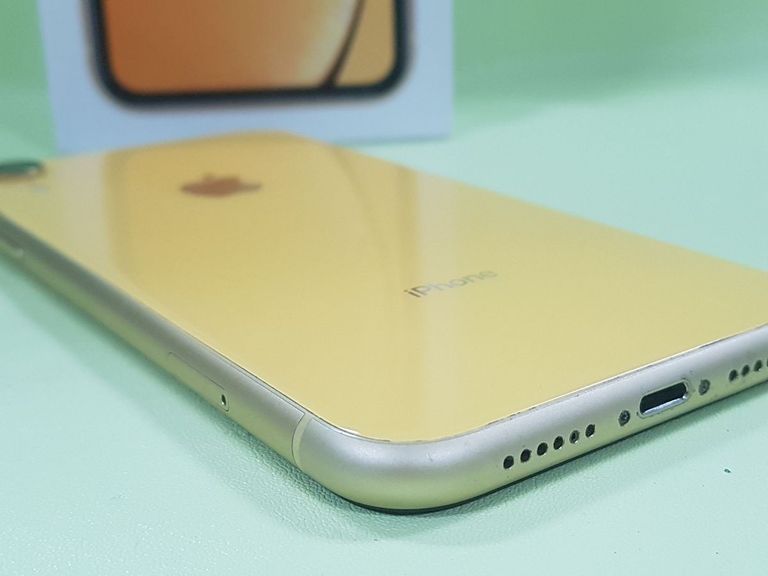 Apple iphone xr 64gb Код:01-200738554. Изображение 5