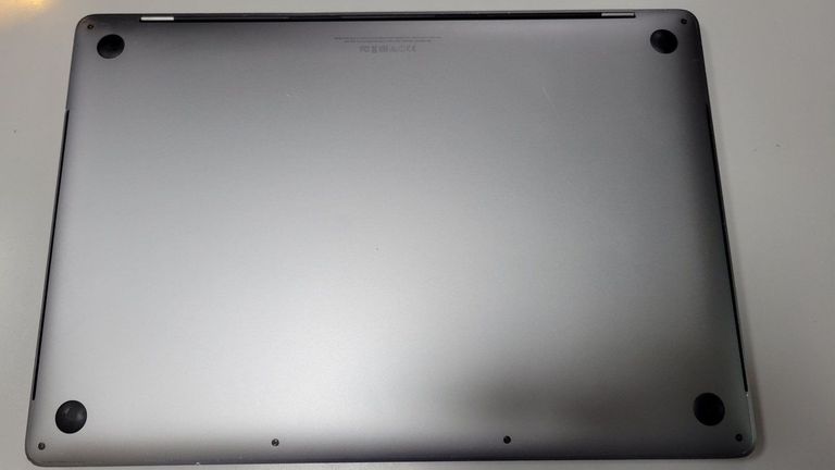 Розпродаж Apple macbook pro a1707 core i7 2,9ghz/ ram 16gb/ ssd 1tb/ intel hd graphics 530, продавець Техноскарб