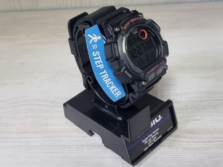 Дешиво Casio WS-2100H-1A2 с ломбарда