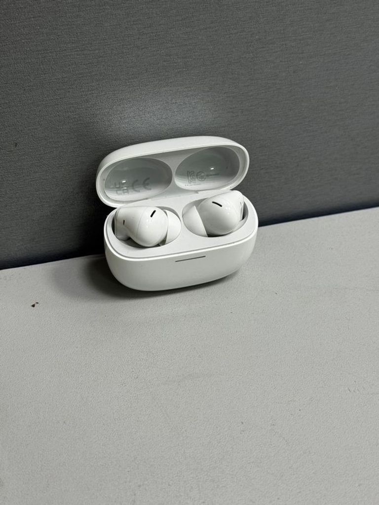 Дешево Xiaomi redmi buds 6 pro з ломбарду