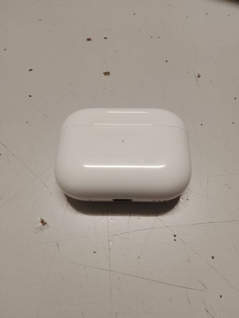 Дешиво Apple airpods pro 2nd generation with magsafe charging case usb-c с ломбарда
