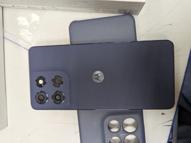 Дешево Motorola moto g86 5g 8/256gb spellbound з ломбарду