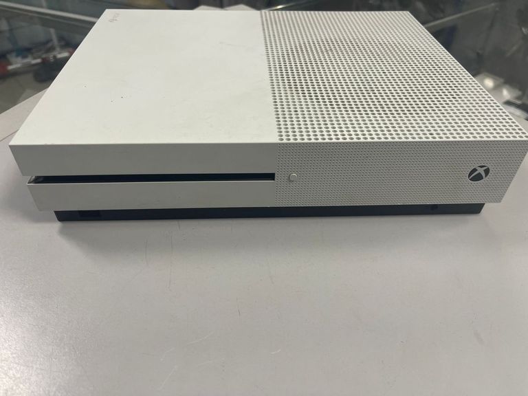Microsoft Xbox One S 1TB Код:01-200854500. Изображение 5