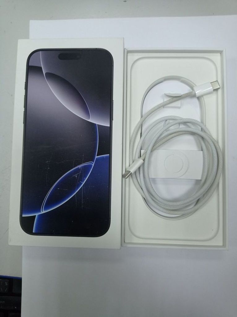 Apple iphone 16 pro max 256gb Код:01-200890287. Зображення 5