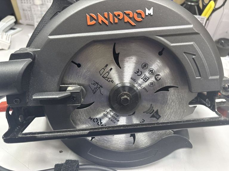 Купити Dnipro-M cs-185m Б/У