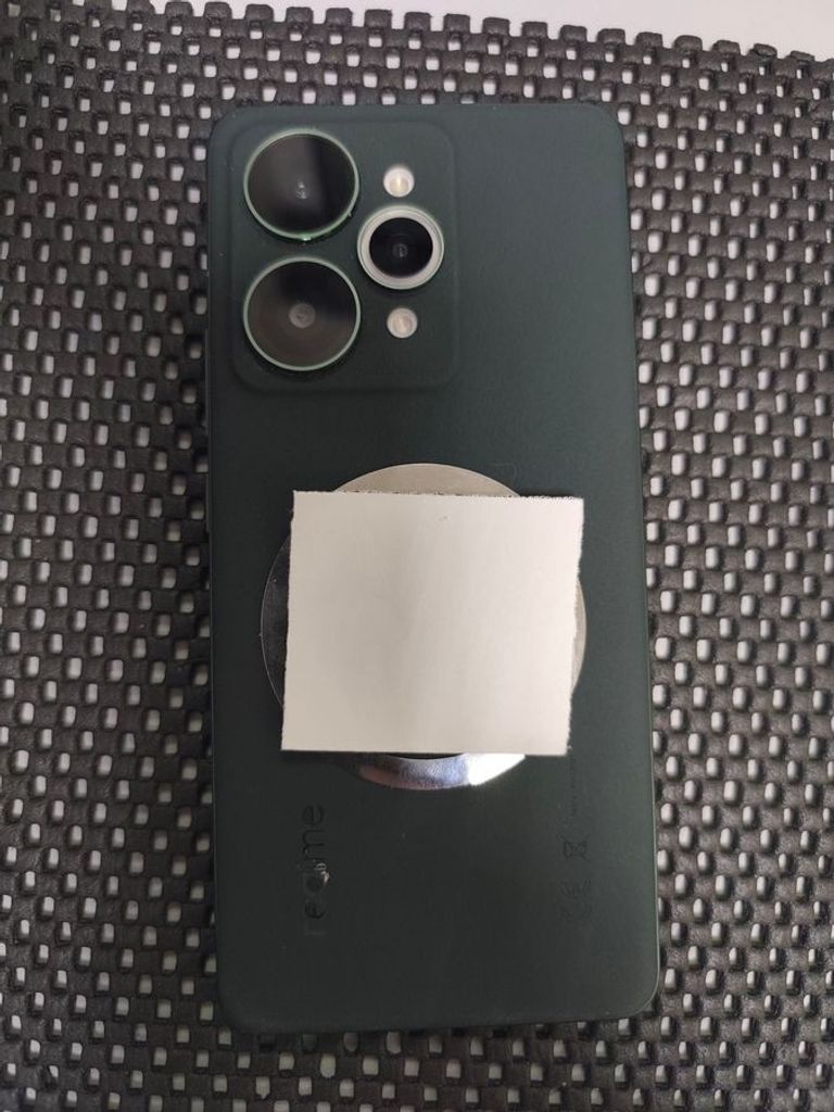 Дешиво Realme 15 Pro 5G 12/512GB Flowing Silver с ломбарда