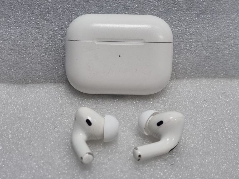 Оголошення Apple AirPods Pro (MWP22) Б/У