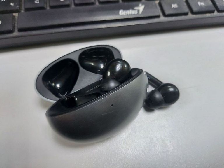 Дешево Hator hyperpunk truepods hybrid anc з ломбарду