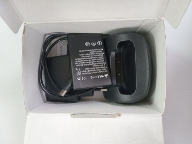 Дешево Nomi i1871 Black з ломбарду