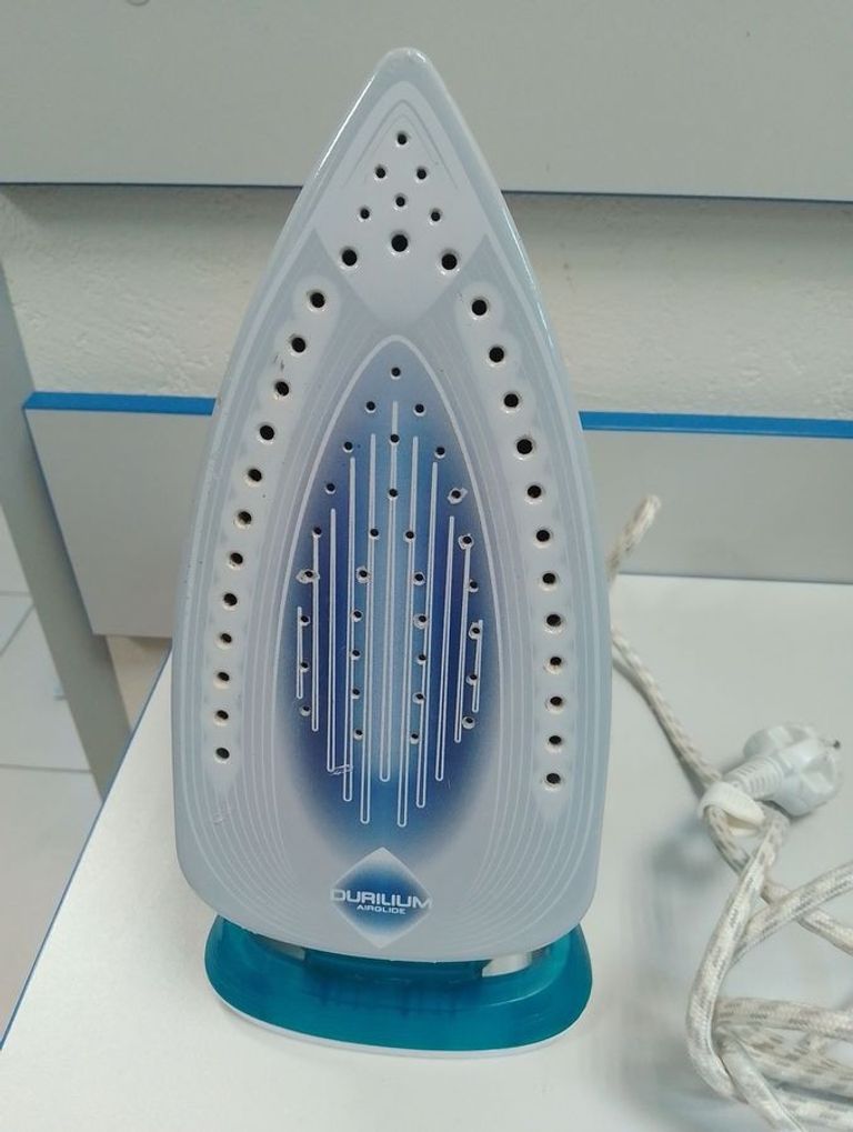 Дешево Tefal Easygliss Plus FV5735 з ломбарду