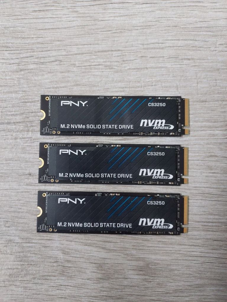 Купити Pny CS3250 1 TB (M280CS3250-1TB-TB) Б/У
