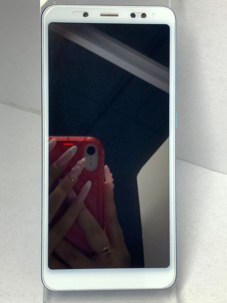 Дешево Xiaomi Redmi Note 5 4/64GB Black з ломбарду