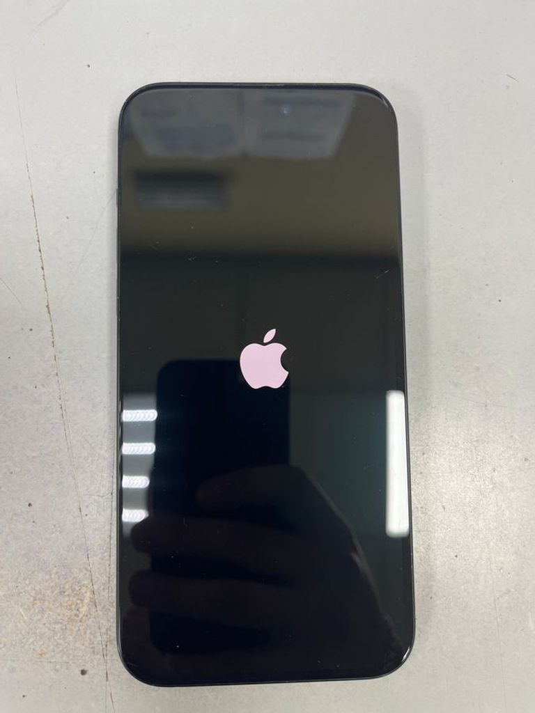 Розпродаж Apple iPhone 15 Plus 128GB Pink, продавець Техноскарб