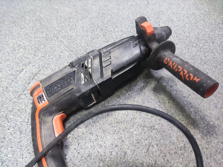 Дешево Dnipro-M rh-120mb з ломбарду