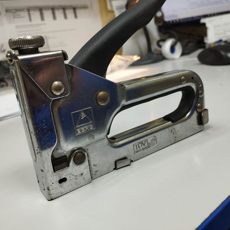 Купити Berg 24-027 Б/У