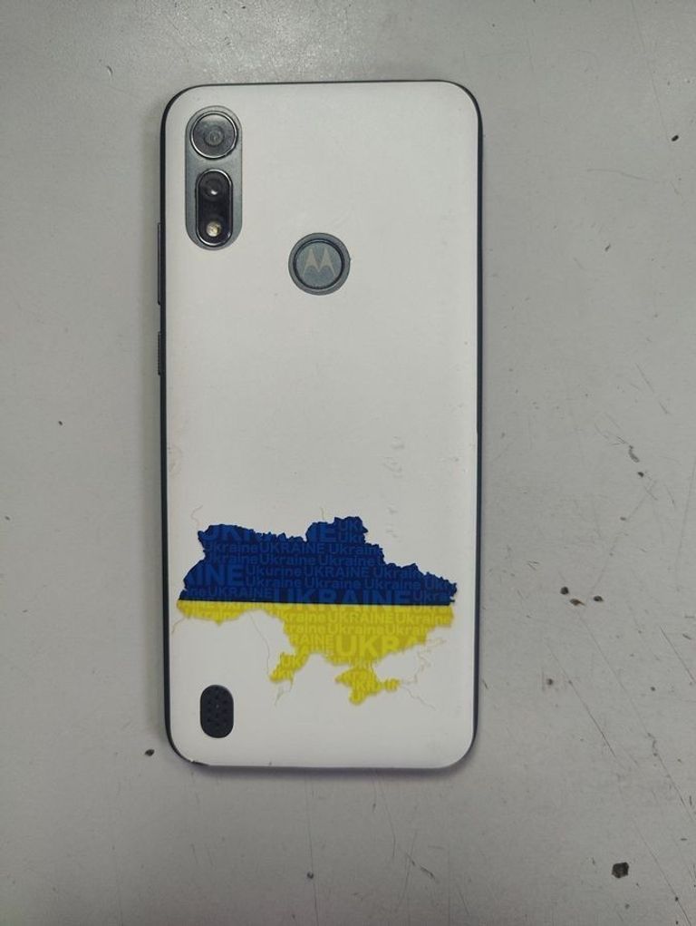 Объявление Motorola moto e6s 2/64gb Б/У