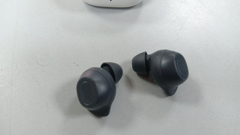 Дешиво Samsung galaxy buds fe с ломбарда