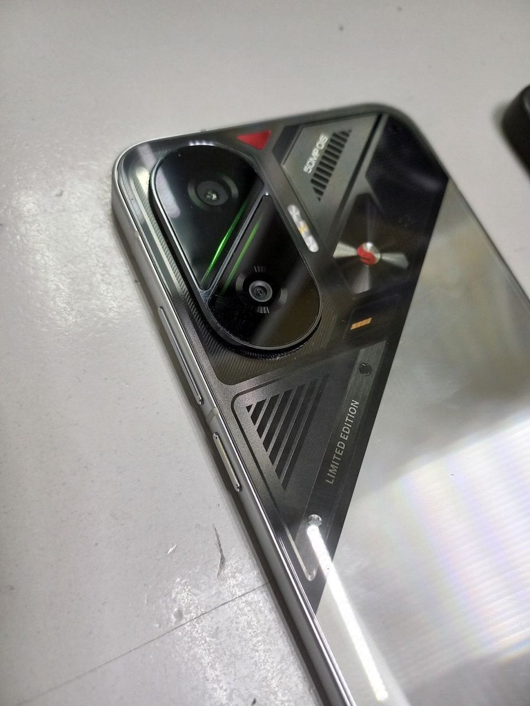 Poco F7 12/256GB White Код:01-200930172. Изображение 6