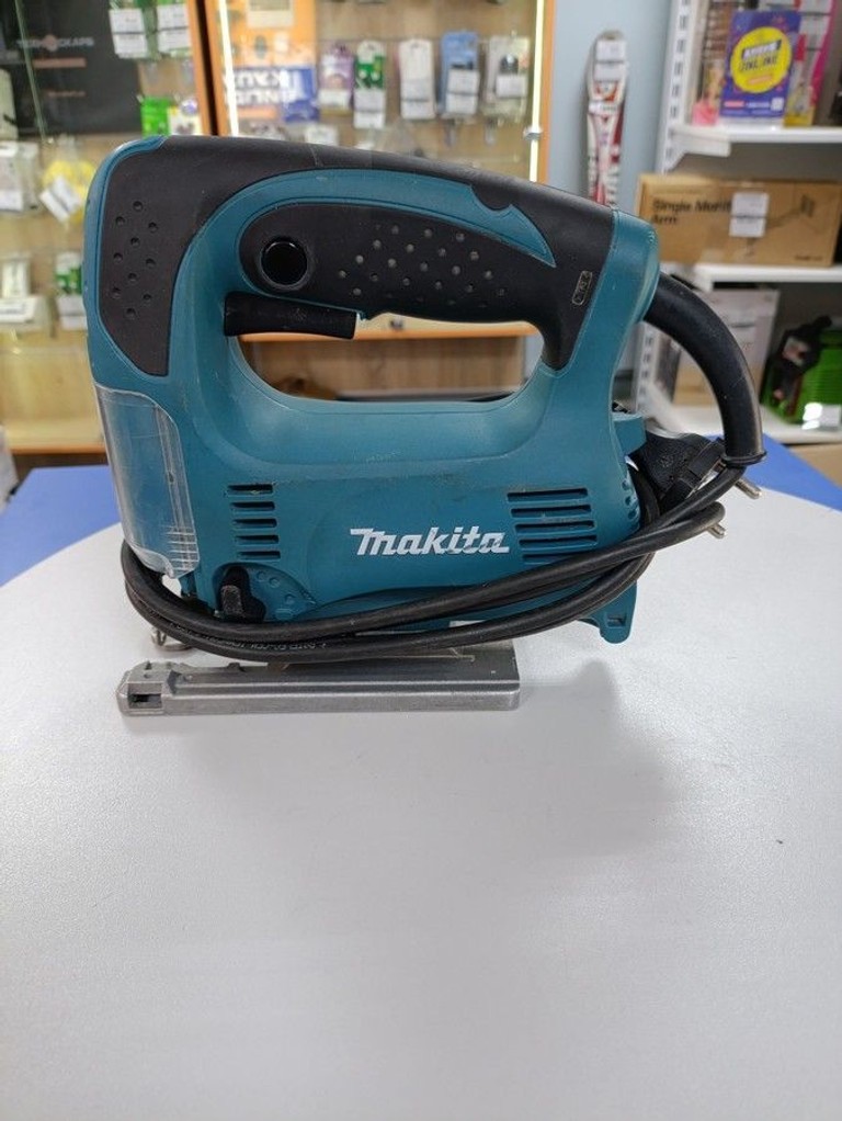 Купити Makita 4329 Б/У