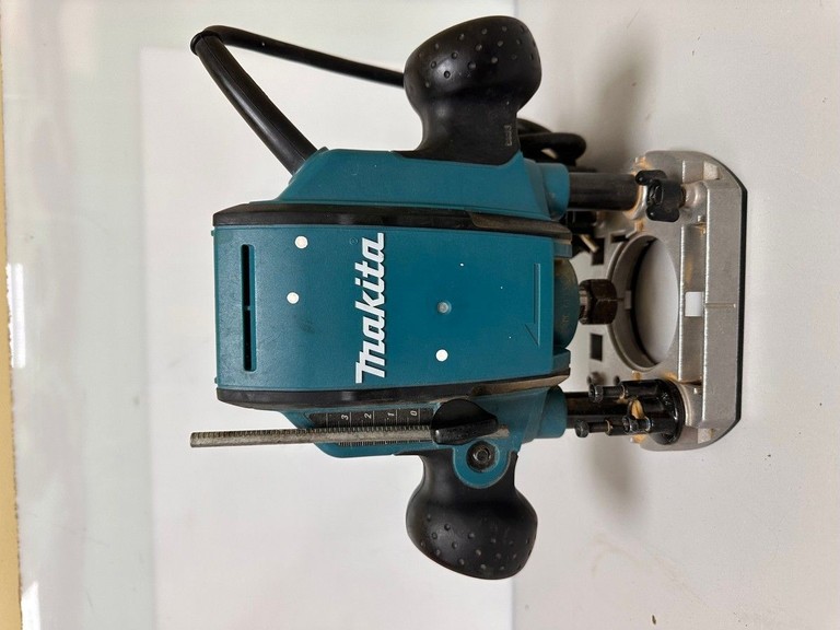 Купить Makita RP0900 Б/У