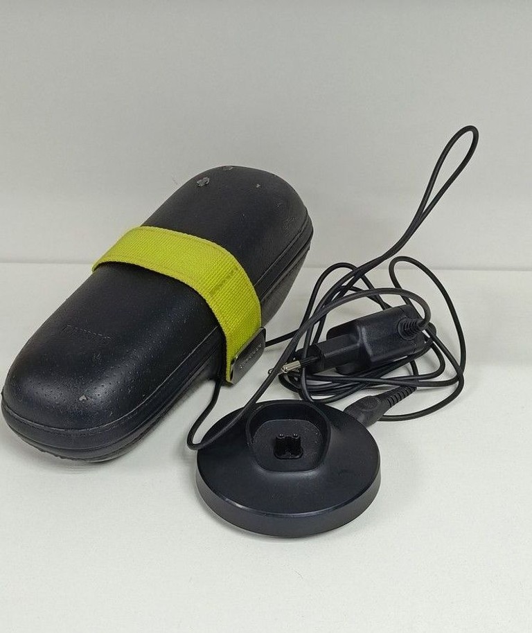 Розпродаж Philips OneBlade Pro QP6650/61, продавець Техноскарб