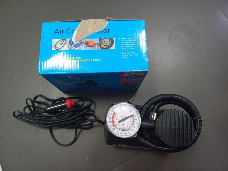 Оголошення Air Compressor dc-12v / 300 psi Б/У