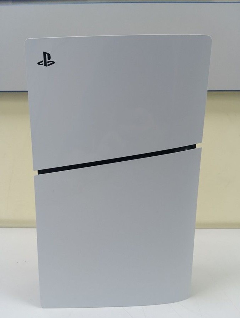 Sony PlayStation 5 825GB Код:01-200950558. Зображення 6