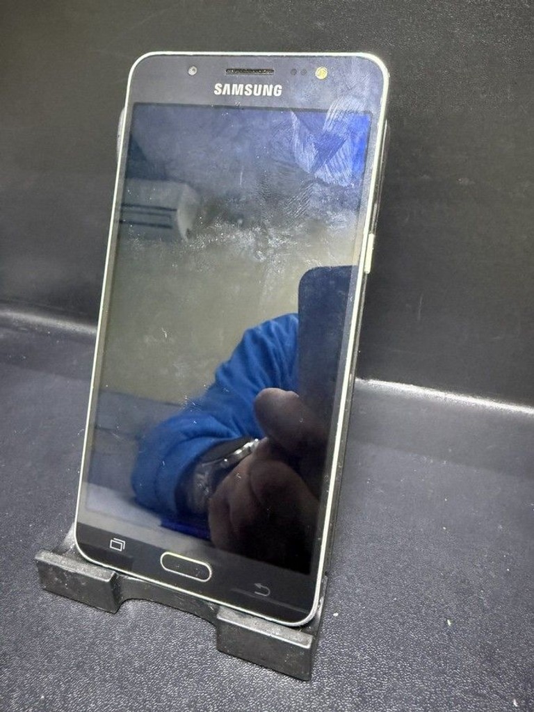 Оголошення Samsung galaxy j5 j510h Б/У