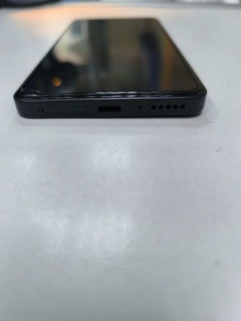 Розпродаж Xiaomi redmi note 13 4g 8/256gb, продавець Техноскарб