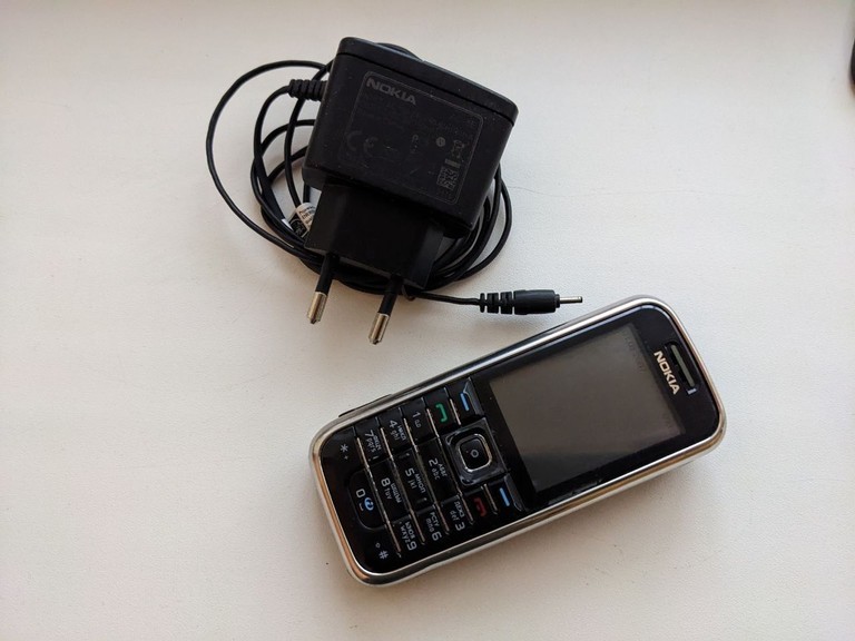 Дешево Nokia 6233 з ломбарду