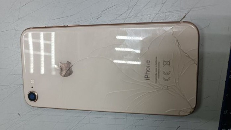 Купити Apple iphone 8 64gb Б/У