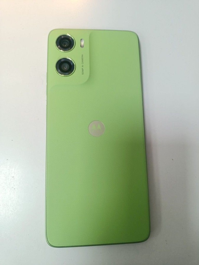 Дешево Motorola moto g06 4g 4/64gb tendril з ломбарду