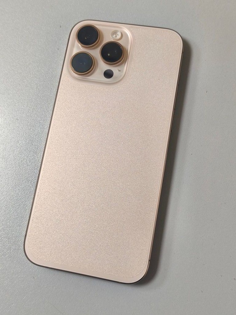 Оголошення Apple iphone 16 pro max 512gb Б/У