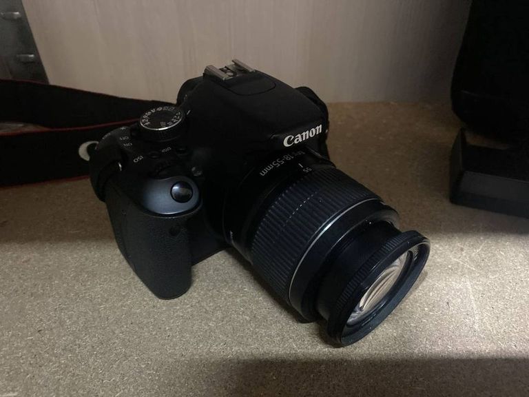 Оголошення Canon eos 600d canon ef-s 18-55mm f/3.5-5.6 Б/У