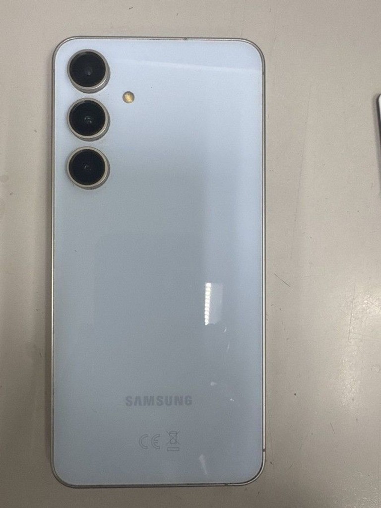 Дешево Samsung galaxy s24 fe 8/128gb з ломбарду