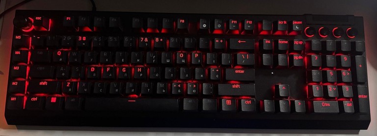 Объявление Razer blackwidow v4 pro Б/У