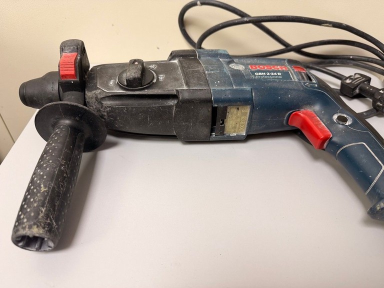 Оголошення Bosch gbh 2-24 d Б/У