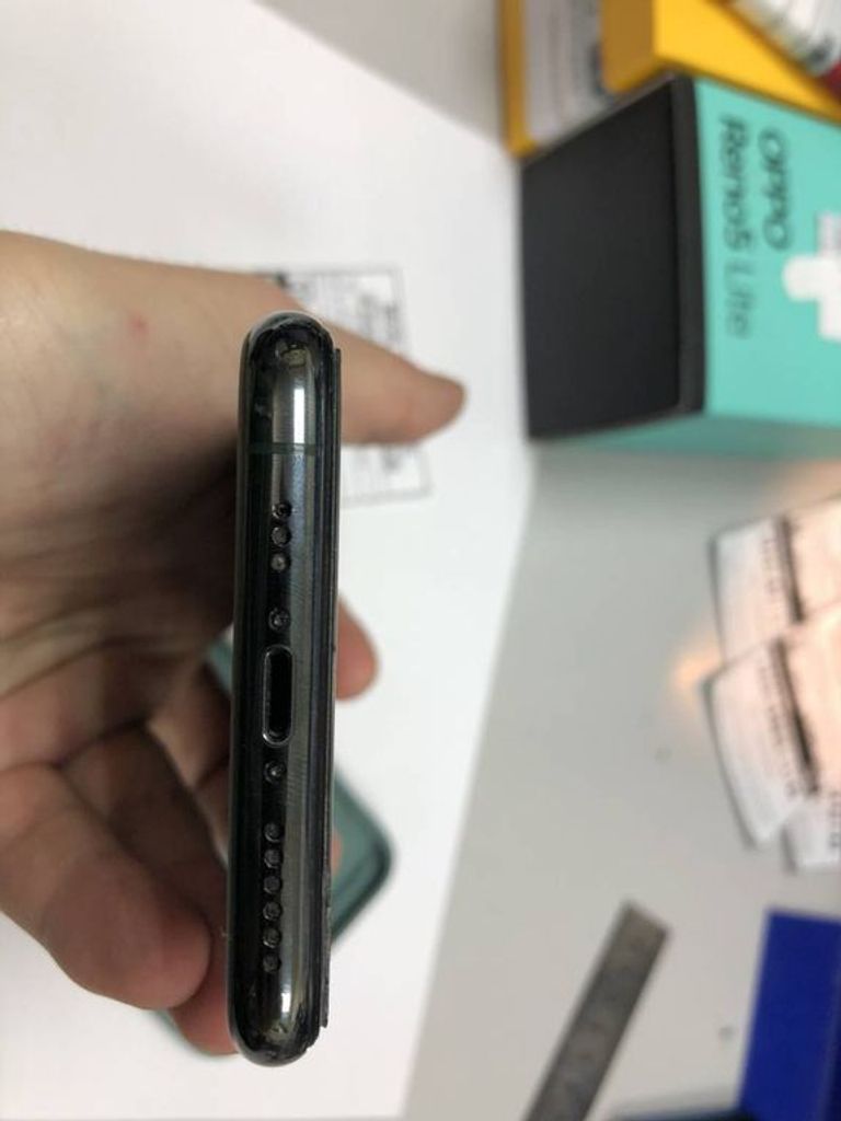 Apple Iphone 11 pro Код:01-18817704. Зображення 9