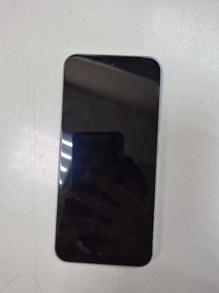 Дешево Oppo a6 pro 4g 8/256gb з ломбарду