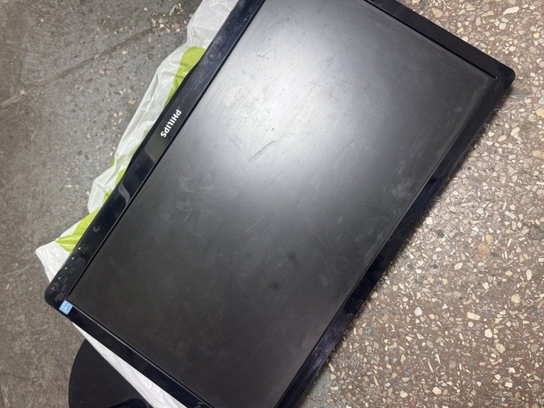 Купити Philips 226v4l Б/У