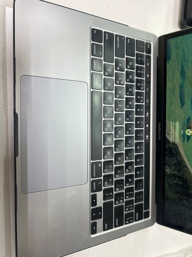 Дешево Apple macbook pro a2251 13,3"/ core i7 2,3ghz/ ram16gb/ ssd512gb/ iris plus з ломбарду